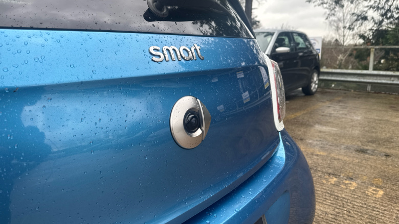 Smart EQ forfour hatchback 60kW EQ Exclusive 17kWh 5dr Auto [22kWch] Electric Hatchback